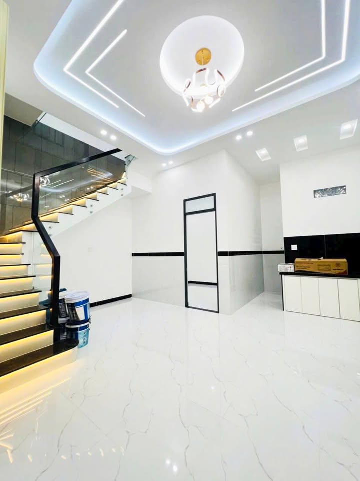 Nhà phố đẹp Quy Nhơn 41m² giá 2.54 tỷ - Sẵn sàng ở ngay!