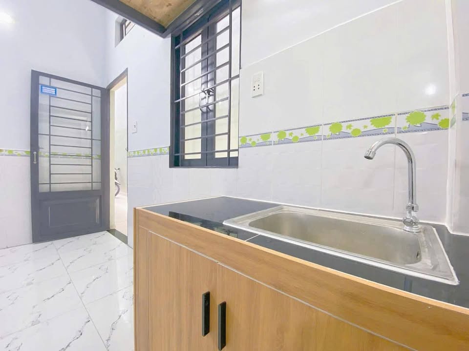 Phòng cho thuê tại Huỳnh Tấn Phát, Quận 7 - Diện tích 22m² giá 4.4 triệu, an toàn và tiện nghi!