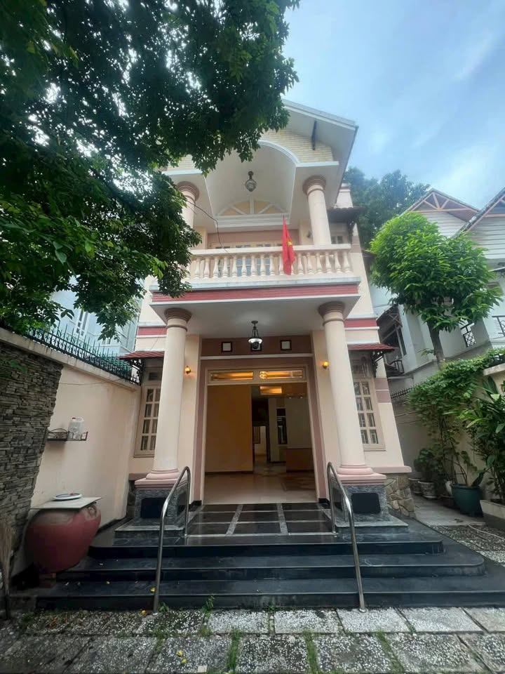 Biệt thự cho thuê khu Tên Lửa, Bình Trị Đông B, 304m² - Không gian sống lý tưởng!