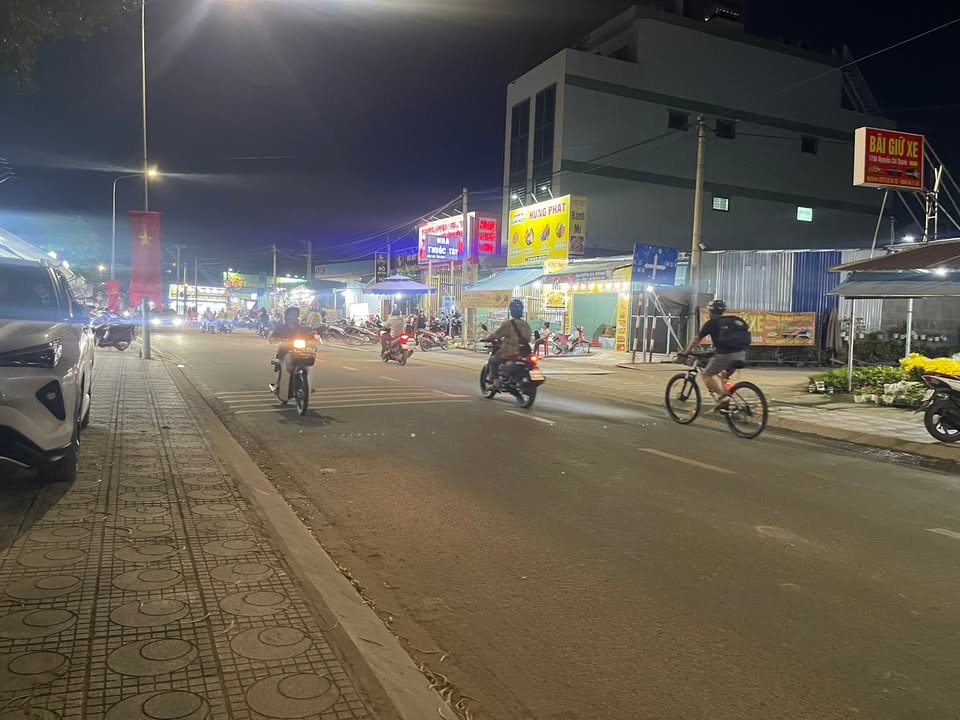 Nhà mặt tiền kinh doanh đường Nhà Thờ Búng, Thuận An 160m² giá 6 tỷ - Cơ hội đầu tư sinh lời!