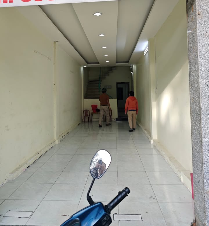 Nhà nguyên căn cho thuê đường Lê Thánh Tôn, Nha Trang 180m² - Kinh doanh hiệu quả!