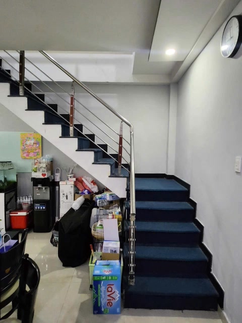 Nhà 2 tầng đẹp quận 10, 46m² giá 7.8 tỷ - Sẵn sàng vào ở ngay!