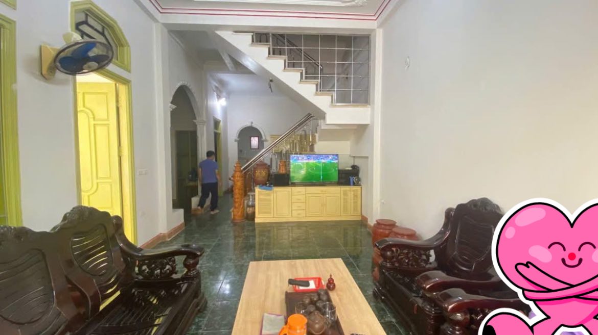 Nhà 2 Tầng 1 Tum Đường Chu Văn An, Phường Đoàn Kết 105m² - Bán Gấp Chính Chủ!