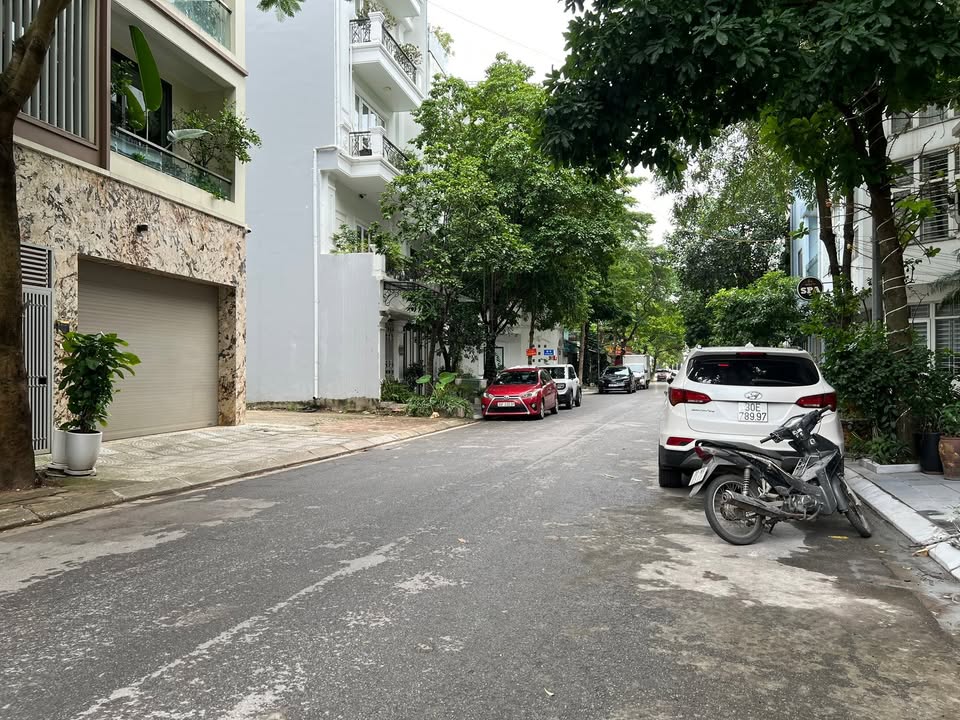 Mặt bằng cho thuê phố Kim Quan Thượng, 75m² giá 12 triệu - Kinh doanh thuận lợi!