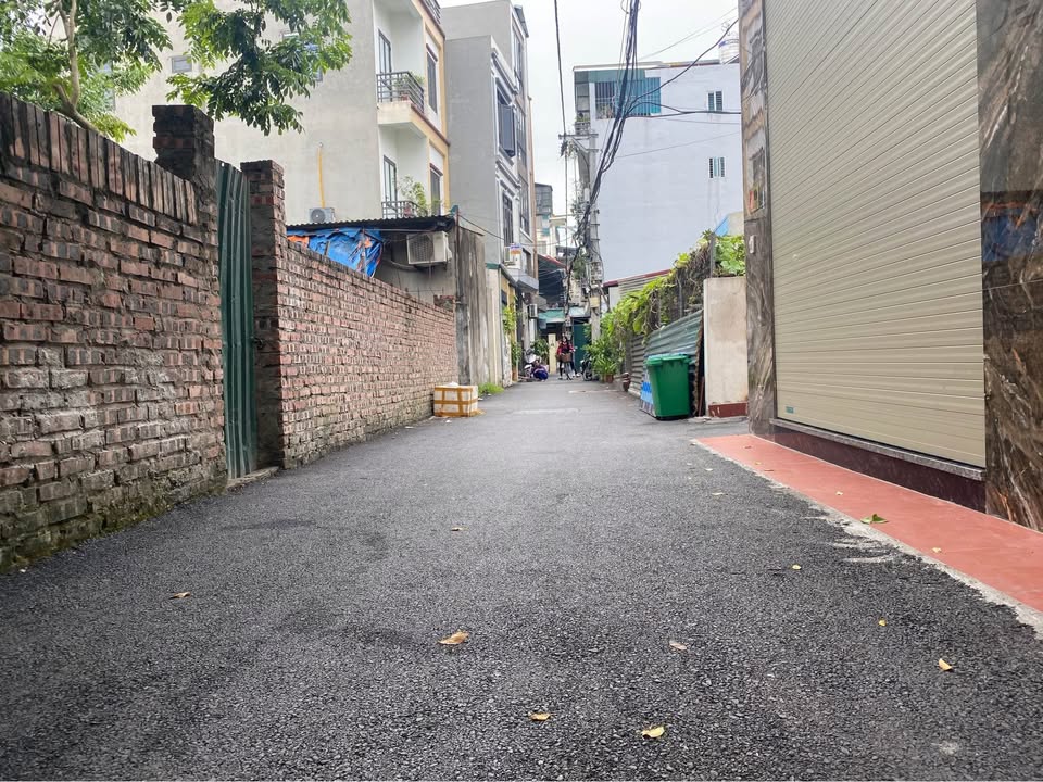 Đất nền Phúc Lợi Long Biên 50m² giá 6.05 tỷ - Vị trí siêu đẹp, sổ đỏ chính chủ!