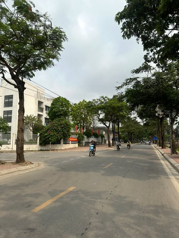 Đất Thượng Cát 55m² giá thỏa thuận - Mảnh đất vàng hiếm có tại Bắc Từ Liêm!