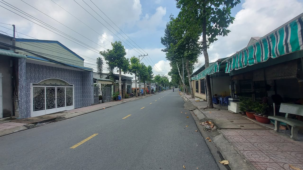 Đất mặt tiền đường Lái Thiêu, Bình Dương 120m² giá 5.5 tỷ - Cơ hội đầu tư tuyệt vời!