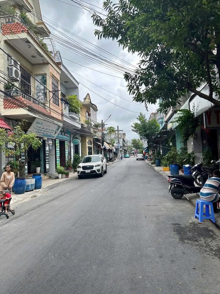 Nhà cấp 4 gác lửng 80m² tại Bình Hòa - Giá 3.2 tỷ, sổ hồng chính chủ!