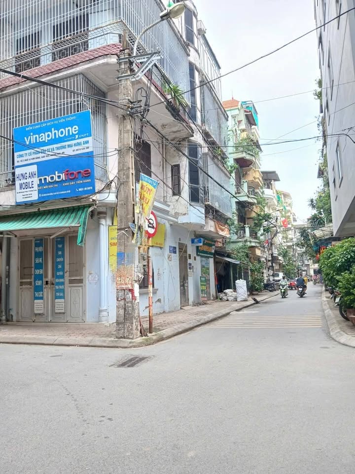 Nhà cho thuê tầng 1 lô góc Kim Đồng, Hoàng Mai 18m² - Phù hợp kinh doanh văn phòng!