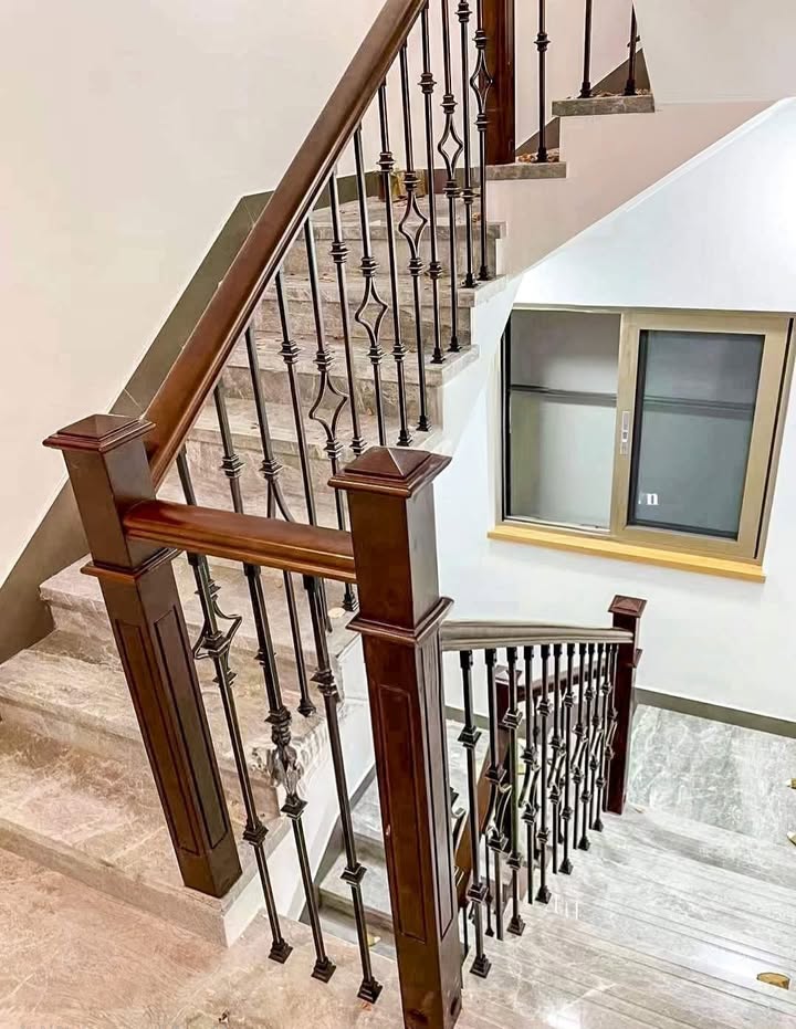 Nhà cho thuê 5 tầng Hoàng Văn Thái 98m² giá 26 triệu - Đầu tư sinh lời ngay!