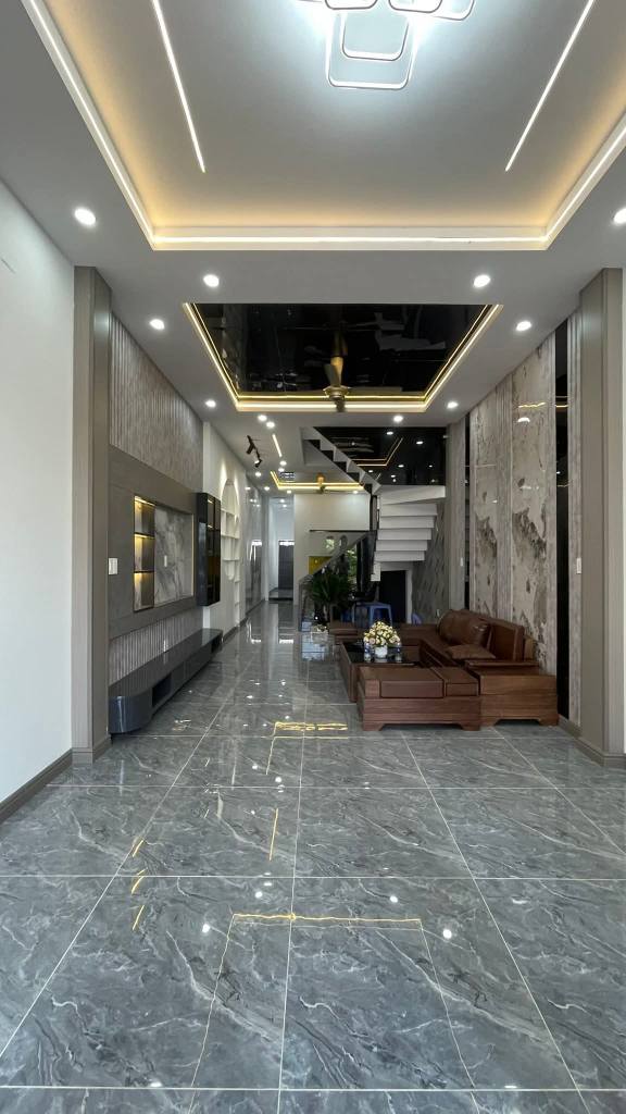 Nhà hoàn thiện khu Tân Hạnh, Dĩ An 80m² giá 4.3 tỷ - Sẵn sàng vào ở!