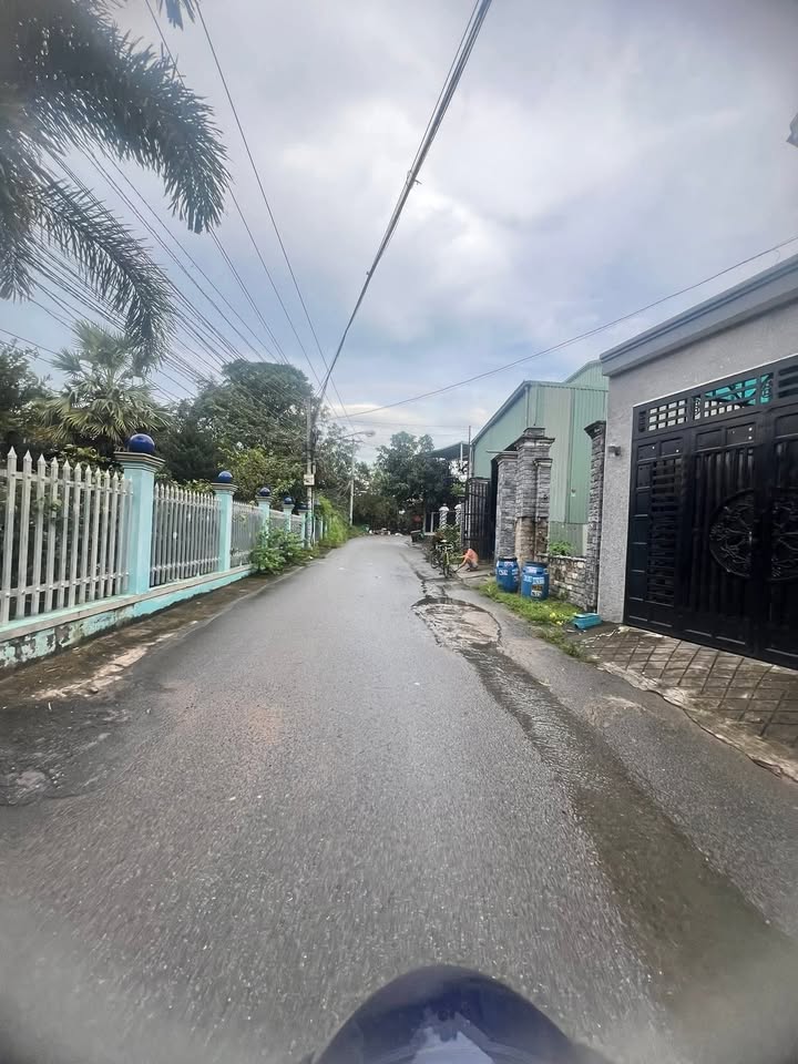 Đất nền Tân Phước Khánh 105m² giá 1.8 tỷ - Mặt tiền đường 5m thuận lợi!