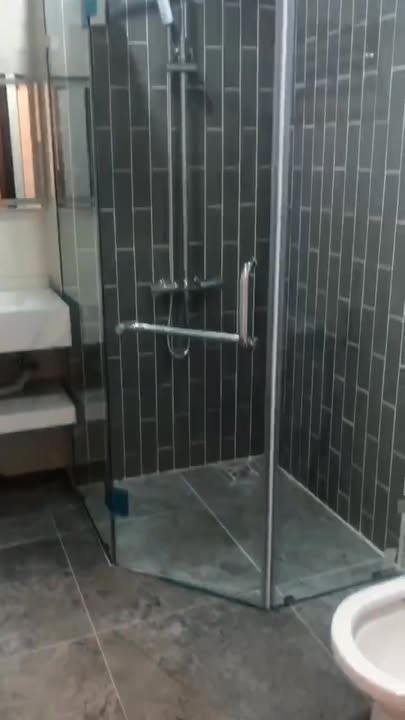 Nhà riêng cho thuê 7 tầng Thạch Bàn, Long Biên 42m² giá 16 triệu - Thiết kế hiện đại, tiện nghi!