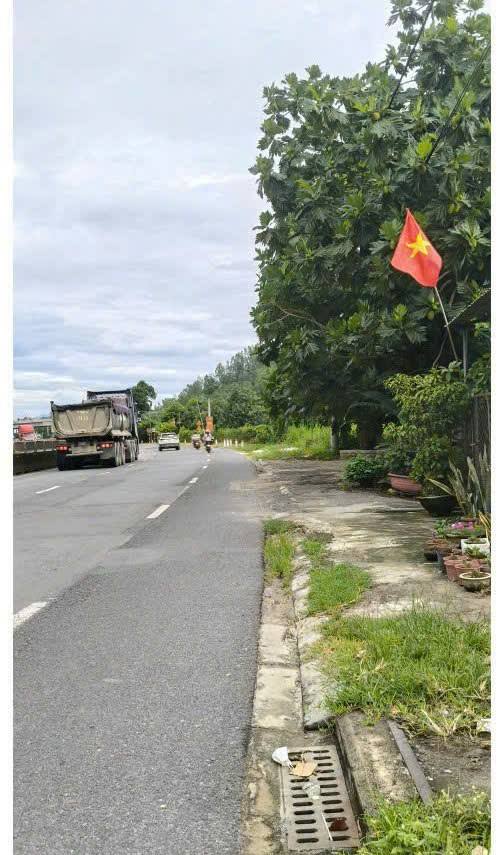 Đất mặt tiền Quốc lộ 1A Cam Lâm 250.6m² - Khu dân cư đông đúc, thổ cư 60m²!