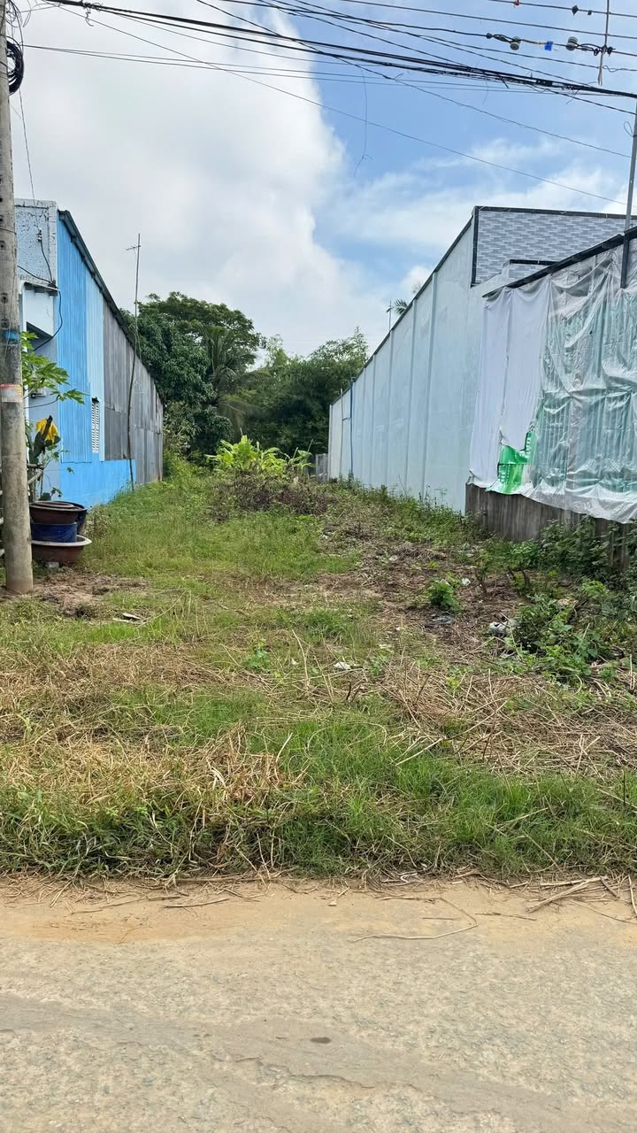 Đất nền Hẻm 5 xã Đại Tâm, huyện Mỹ Xuyên, Sóc Trăng 300m² giá 620 triệu - Sổ đỏ chính chủ!