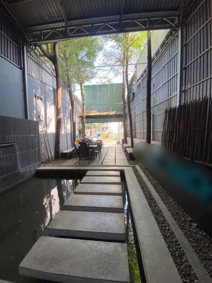 Mặt bằng kinh doanh cho thuê mặt tiền đường chính Tăng Nhơn Phú A, Q9 - Diện tích 180m², giá 30 triệu/tháng