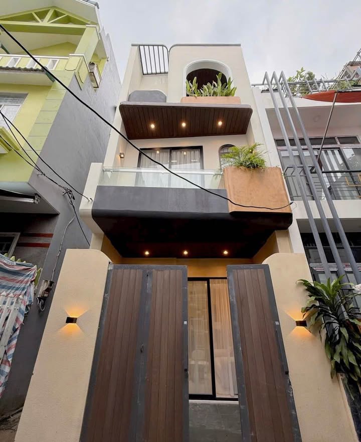 Nhà đẹp 60m² tại Trung Tâm Hành Chính Quận Thanh Khê - Gần bãi tắm chỉ vài bước!