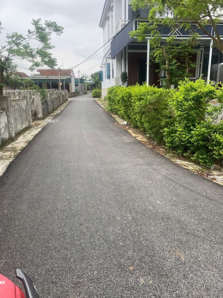 Đất thổ cư Cẩm Trung 180m² - Gần trạm xe, vị trí tiềm năng!