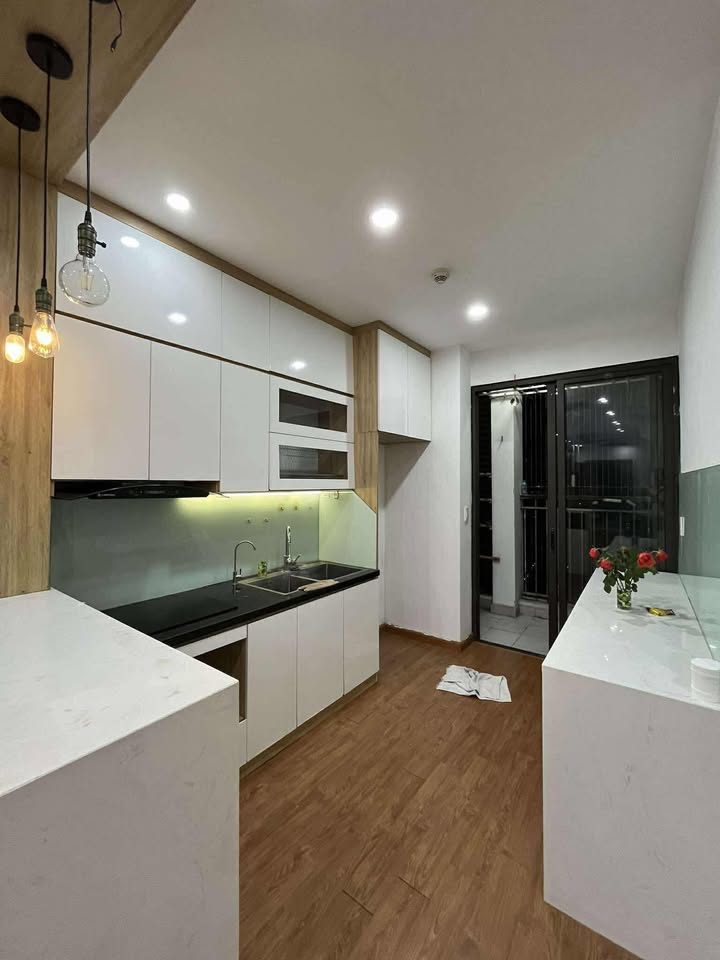 Căn hộ 2 phòng ngủ Lĩnh Nam 87m² giá thỏa thuận - Chính chủ cho thuê đầy đủ nội thất!