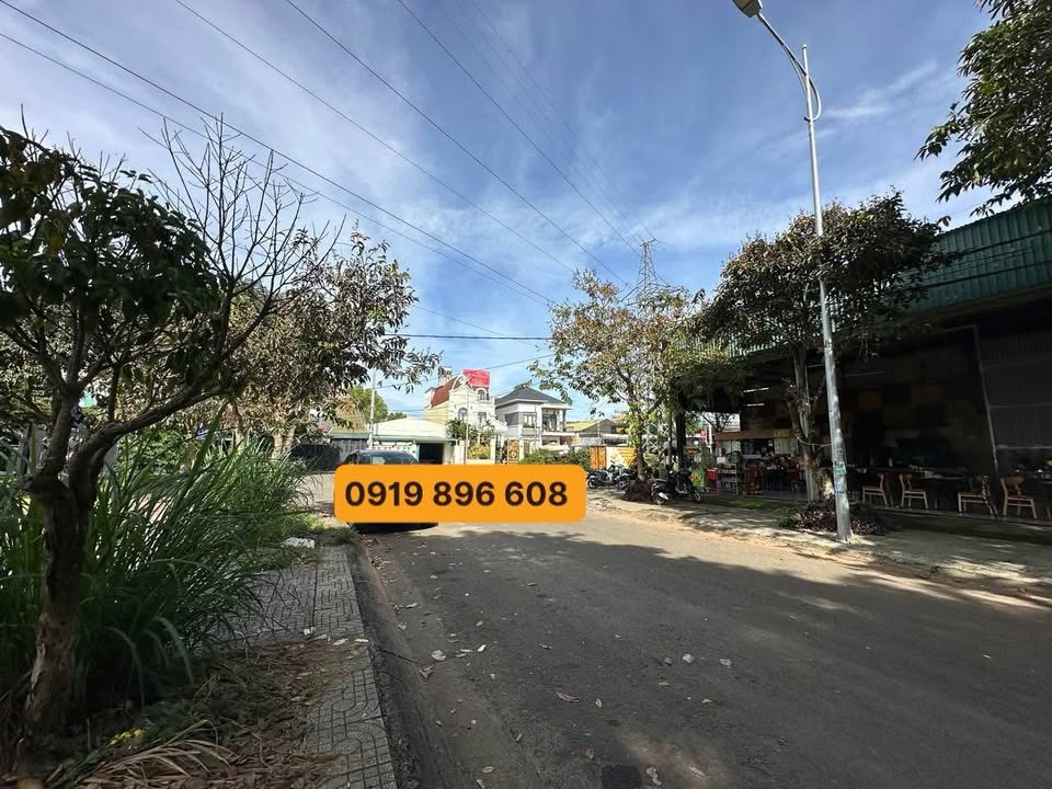 Mặt tiền kinh doanh tại Liên Nghĩa, 250m² giá 9 tỷ - Tiềm năng sinh lời cao!