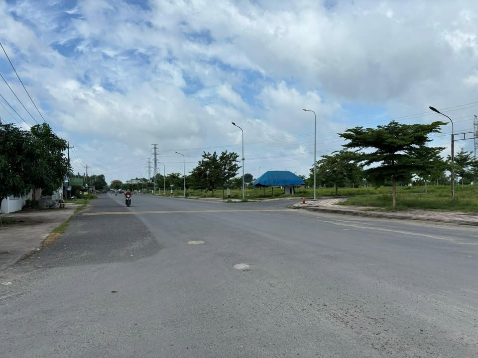 Bán đất ấp 3 An Phước, Long Thành 214,5m² - Kinh doanh sầm uất!