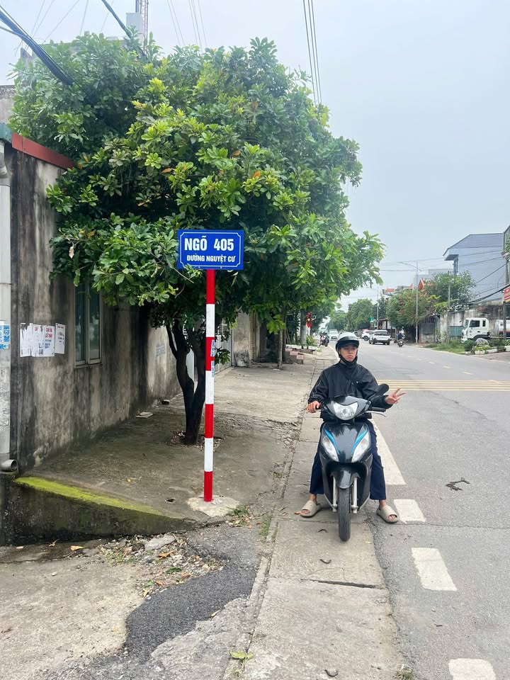 Đất nền 120m² đường Nguyệt Cư, Việt Trì - Sổ đỏ chính chủ, giá chỉ 2.3 tỷ!