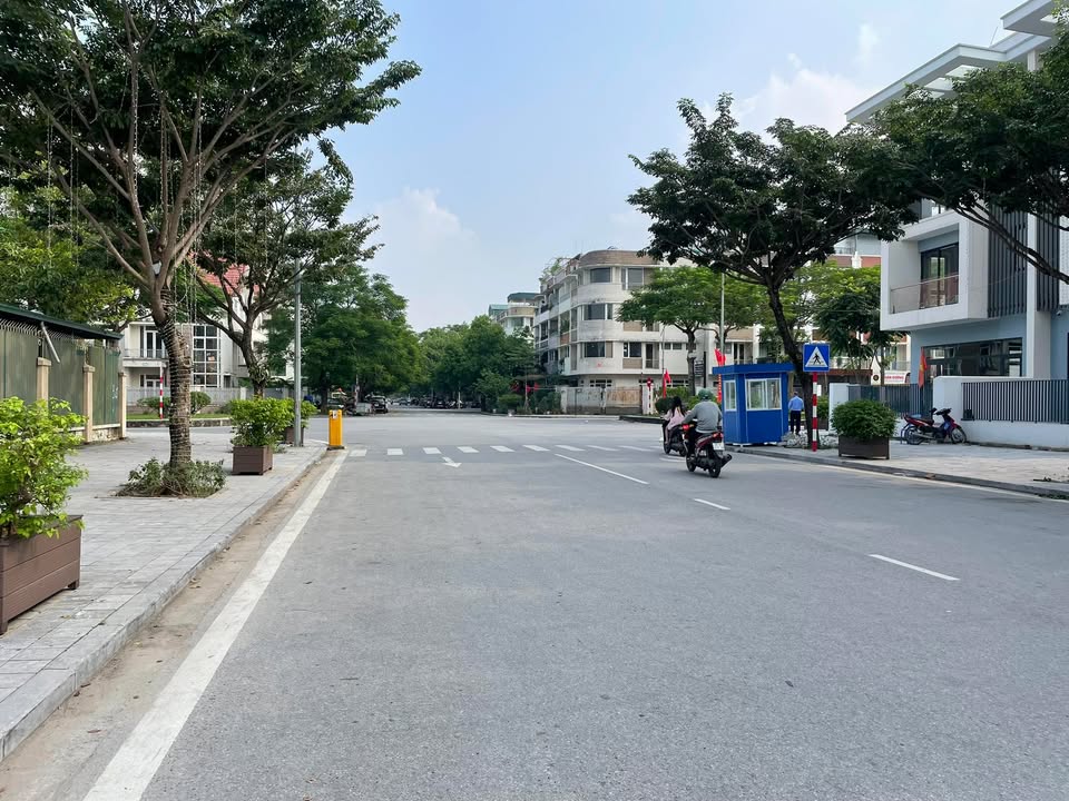 Đất Cổng Đồng, Hà Đông 50m² giá 11 tỷ - Vị trí kinh doanh đắc địa!