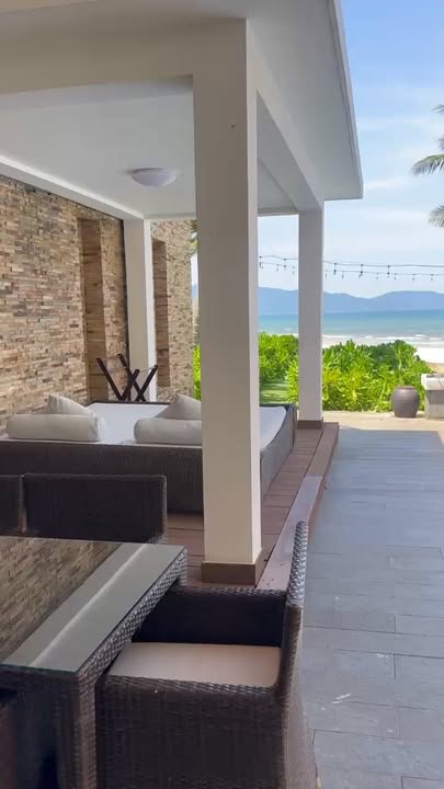 Villa Sơn Thuỷ 800m² giá 7x tỷ - Sổ đỏ lâu dài, view biển tuyệt đẹp!