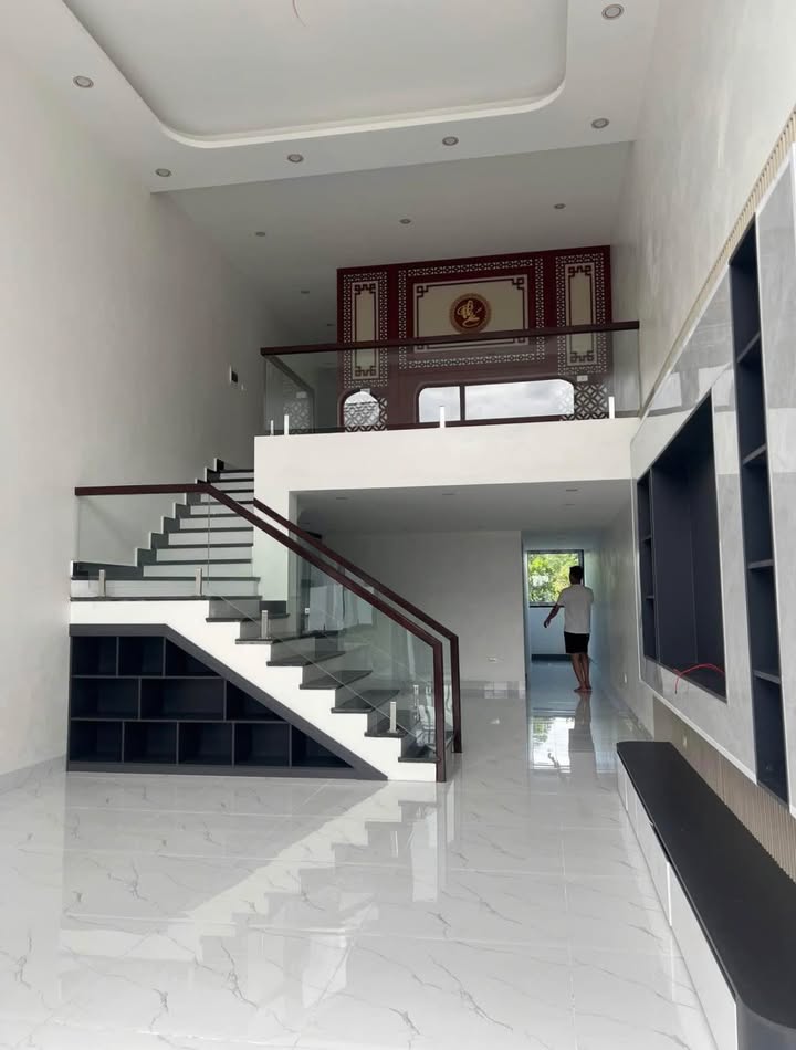 Nhà riêng tại ngõ 256, phường Hải Yên 117m² giá 2 tỷ - Dọn vào ở ngay!