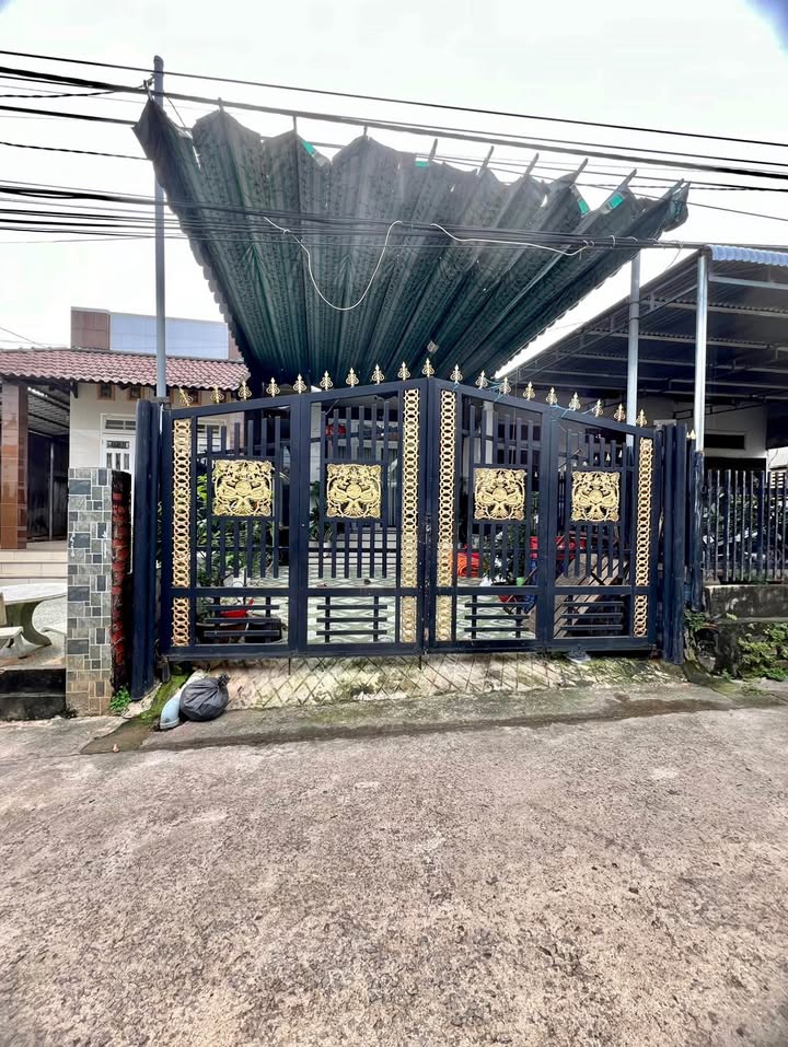 Nhà 1 Trệt 1 Lầu tại Dốc Mơ, Gia Tân 1, 155m² giá chỉ 2.5 tỷ - Cần bán gấp!