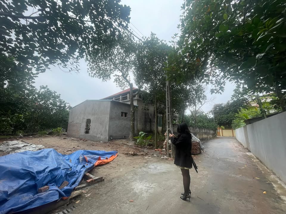 Đất nền Vân Nam, Phúc Thọ 54.5m² giá 2 tỷ - Khu vực biệt thự sang trọng!