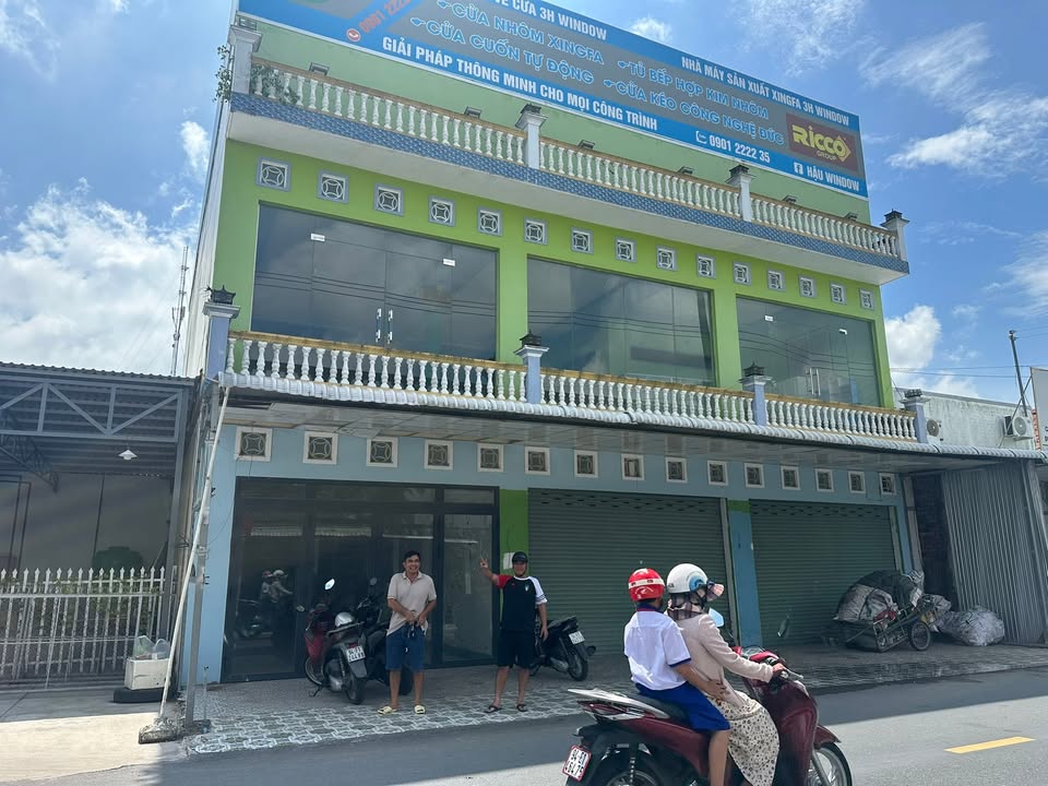 Nhà chính chủ 240m² tại xã Phước Long, Bạc Liêu - Giá 3 tỷ thương lượng!