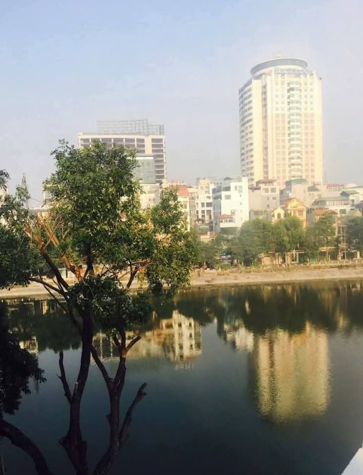 Nhà riêng cho thuê mặt phố Hoàng Cầu, Đống Đa - 35m² giá 30 triệu/tháng - Phù hợp kinh doanh