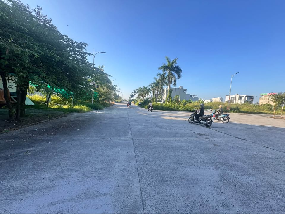 Đất nền Khu Hoa Nhàn A, Yên Thanh, Uông Bí 100m² giá 1.1 tỷ - Đầu tư sinh lời ngay!