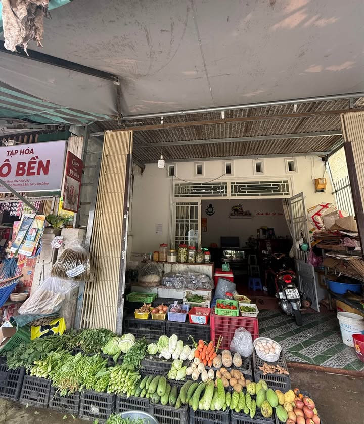 Nhà mặt tiền Mạc Đỉnh Chi Bảo Lộc 106m² giá thỏa thuận - Khu dân cư sầm uất!