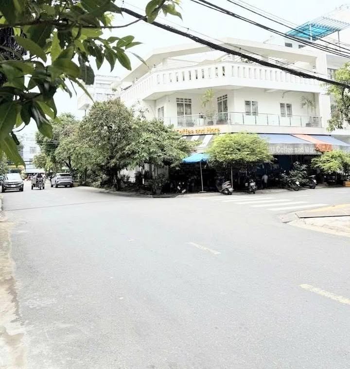 Nhà 6 tầng mặt tiền đường Nguyễn Thị Thập, Quận 7, 43m² giá 12.5 tỷ - Kinh doanh siêu đỉnh!