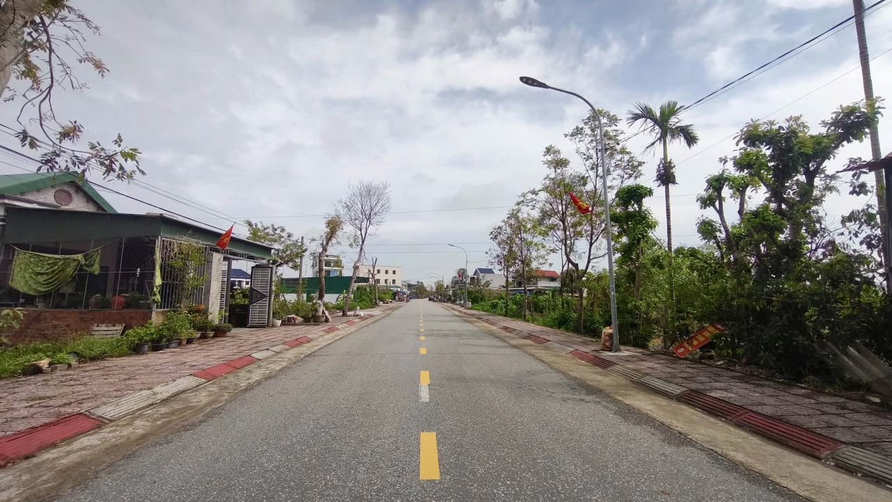 Đất thổ cư Đông Hạ, Cẩm Bình 136m² giá 2 tỷ - Kinh doanh thuận lợi!