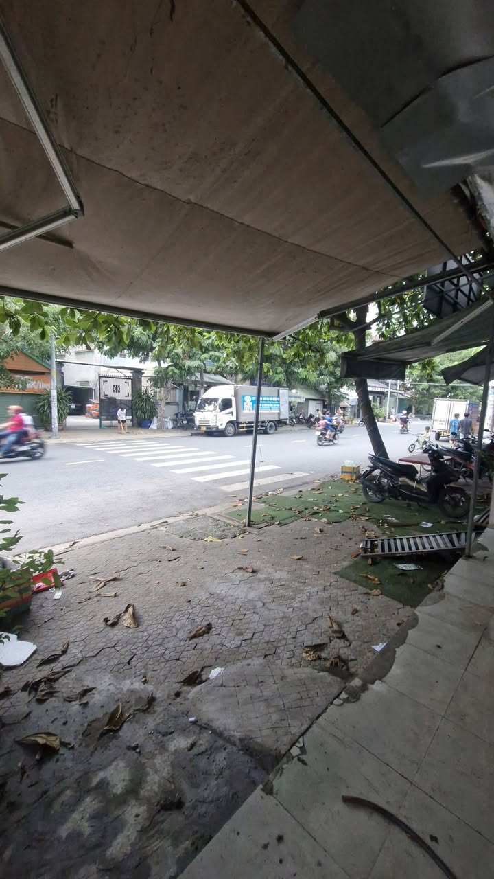 Nhà mặt tiền đường Nguyễn Phúc Chu, quận Tân Bình, 35m² - Phù hợp kinh doanh ngay!