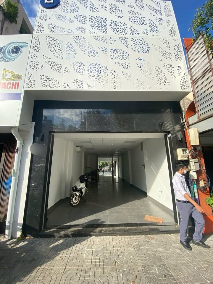 Front House cho thuê đường Phan Đăng Lưu, quận Phú Nhuận - Diện tích 50m² chỉ 30 triệu/tháng!