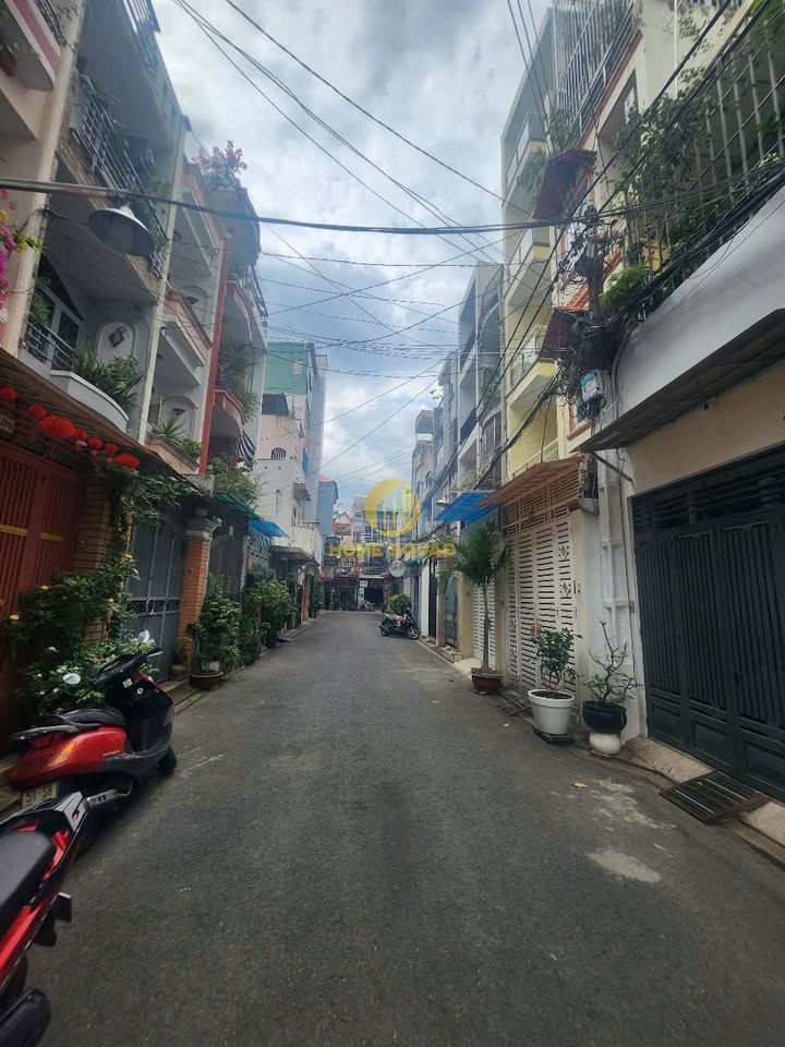 Nhà phố hẻm xe tải Lê Văn Sỹ, Tân Bình 90m² - Kinh doanh thuận lợi!