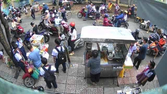 Cho thuê mặt bằng vỉa hè quận Bình Thạnh 2.5 triệu - Địa điểm lý tưởng gần trường học!