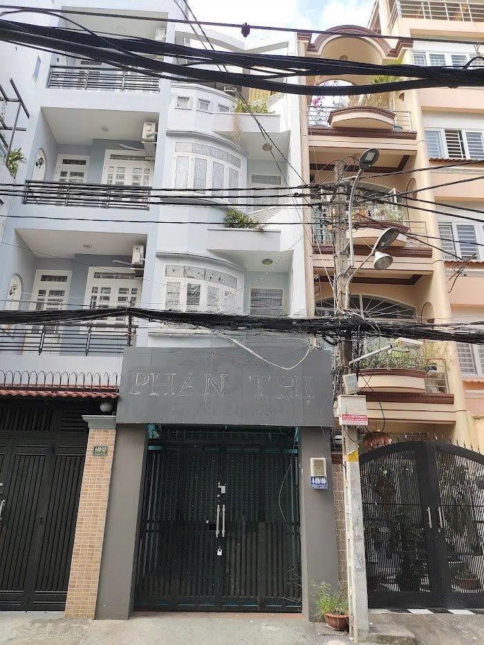 Nhà mặt tiền Sư Vạn Hạnh, Quận 10, diện tích 50m², giá 26 triệu - Kinh doanh sầm uất!