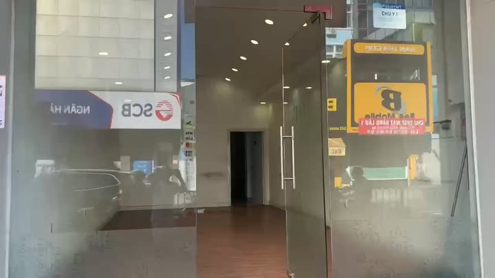 Mặt bằng kinh doanh Hoàng Văn Thụ Tân Bình 48m² - Khu vực sầm uất, dễ thu hút khách hàng!