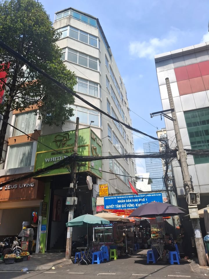 Nhà cho thuê mặt tiền đường Nguyễn Công Trứ Quận 1 - Diện tích 72m², giá 90 triệu/tháng