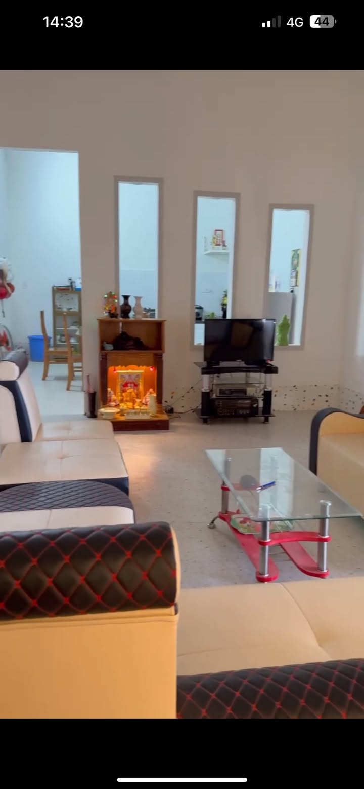 Nhà đẹp thôn 6, Buôn Hồ, Đắk Lắk 1347m² giá 2.589 tỷ - Tiện nghi đầy đủ, thu hoạch ngay!