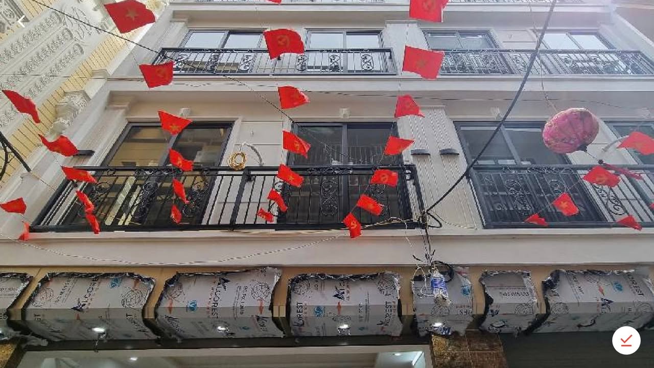 Nhà phố Hoàng Quốc Việt 30m² giá 10 tỷ - Đầu tư sinh lời ngay!