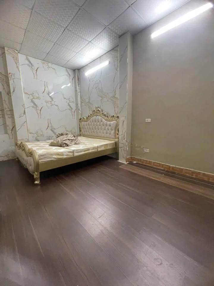 Nhà riêng 2 tầng Vĩnh Hưng, Hoàng Mai 47m² giá 3.05 tỷ - Sổ chung chính chủ!