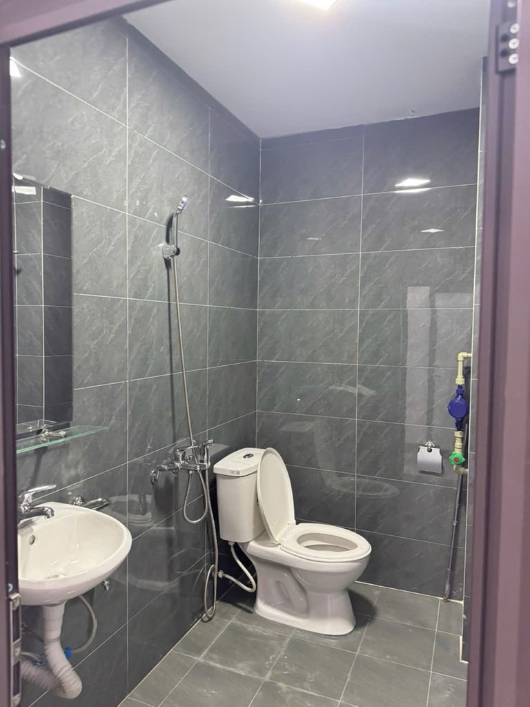 Căn hộ dịch vụ Định Công Thượng 43m² giá 8.8 tỷ - Doanh thu 40 triệu/tháng!