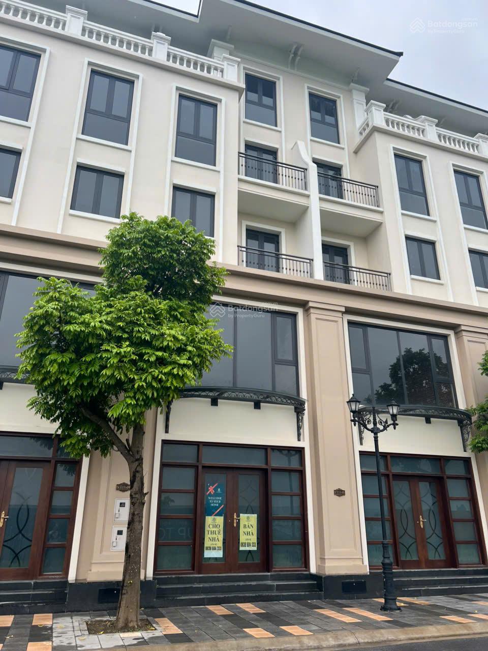 Biệt thự liền kề Vinhomes Ocean Park 3, Nghĩa Trụ, 75m² giá 10.8 tỷ - Đối diện trường học!