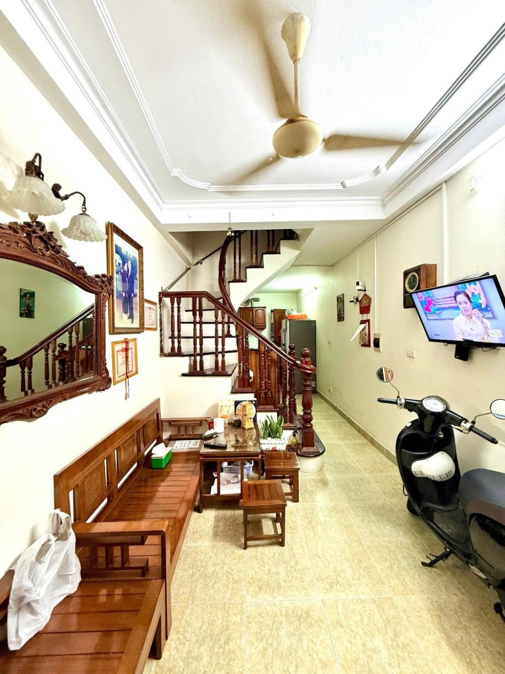 Nhà đẹp Tôn Đức Thắng 27m² giá 6.9 tỷ - Thiết kế hiện đại, hai mặt thoáng